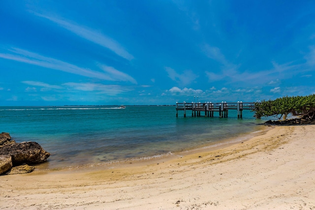 1133 W Ocean Dr Unit 4, Marathon, FL 33050 - dock area with view of water and beach