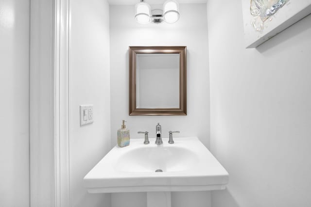 bathroom with sink