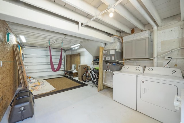 laundry room featuring independent washer and dryer