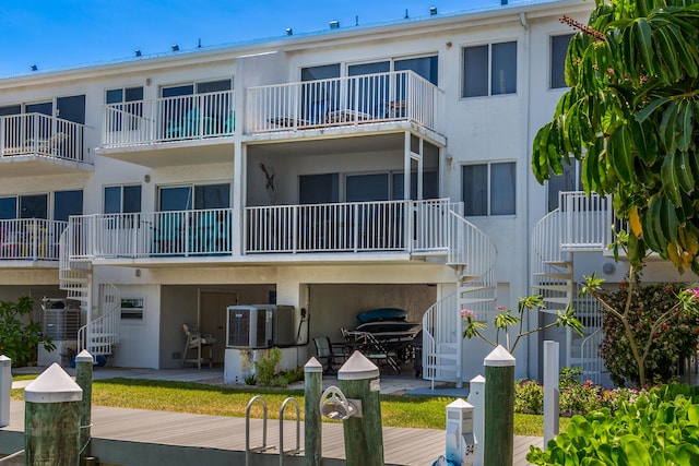95 Coco Plum Dr Unit 5D, Marathon, FL 33050 - view of building exterior with stairs