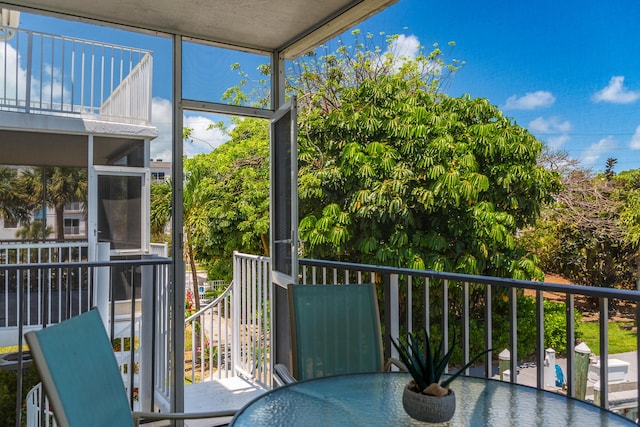 95 Coco Plum Dr Unit 5D, Marathon, FL 33050 - balcony featuring outdoor dining space