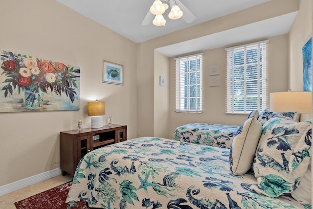 bedroom featuring ceiling fan