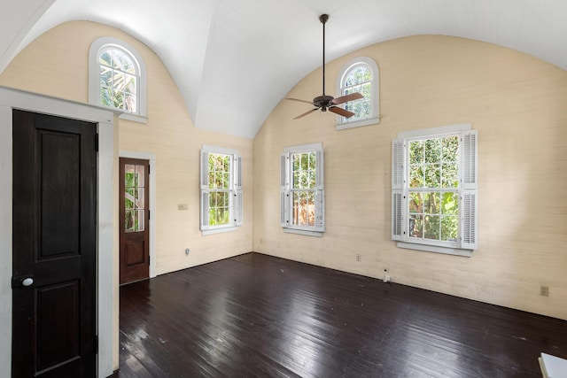 foyer with hardwood / wood-style flooring, lofted ceiling, and ceiling fan