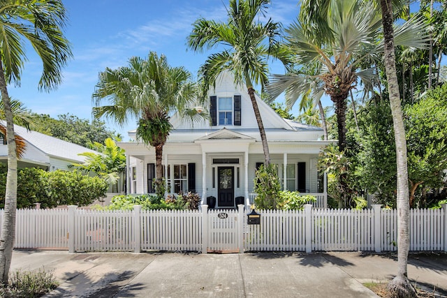 view of front of house featuring covered porch