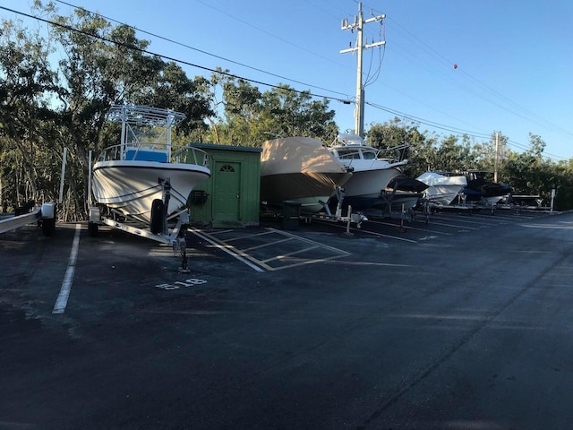 500 Burton Dr Unit 2205, Tavernier, FL 33070 - view of uncovered parking lot