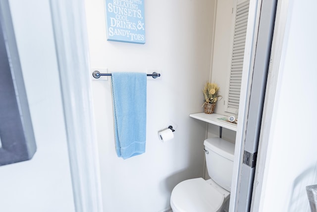 bathroom featuring toilet