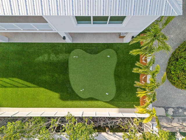 194 Buttonwood Ln, Islamorada, FL 33036 - view of community with an area to practice putting