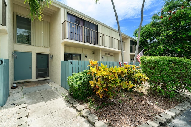 87200 Overseas Hwy Unit B9, Islamorada, FL 33036 - photo 2