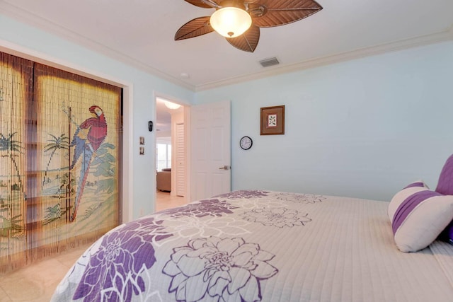 bedroom featuring crown molding and ceiling fan