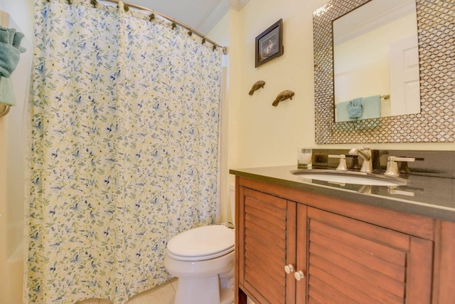 bathroom featuring tile patterned flooring, a shower with shower curtain, vanity, ornamental molding, and toilet