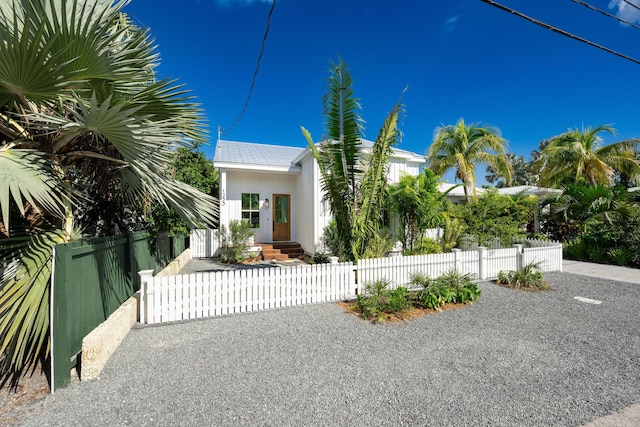 view of front of house