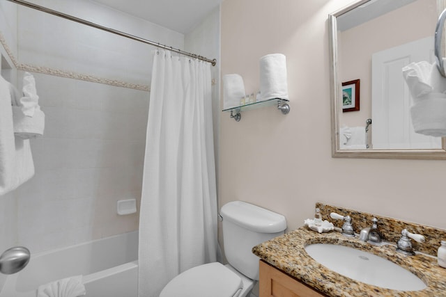 2600 Overseas Hwy Unit 25, Marathon, FL 33050 - full bath with toilet, vanity, and shower / bathtub combination with curtain