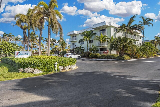 1101 W Ocean Dr Unit 1, Key Colony, FL 33051 - view of road