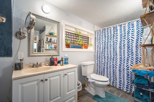 bathroom featuring a textured ceiling, toilet, wood finish floors, a shower with shower curtain, and vanity