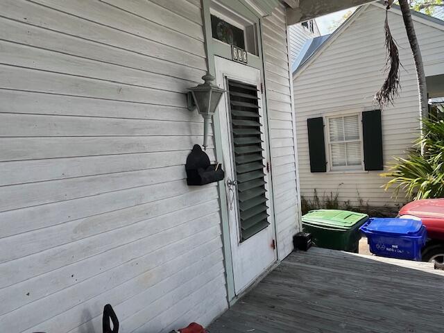 view of side of home