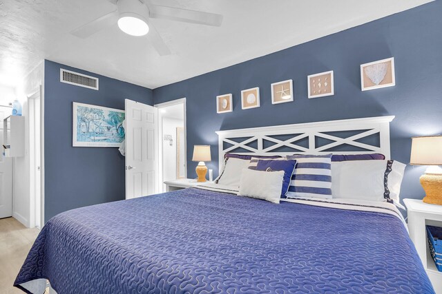 bedroom with ceiling fan