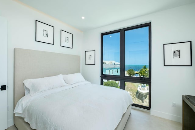 94825 Overseas Hwy Unit 174, Key Largo, FL 33037 - bedroom featuring baseboards and recessed lighting