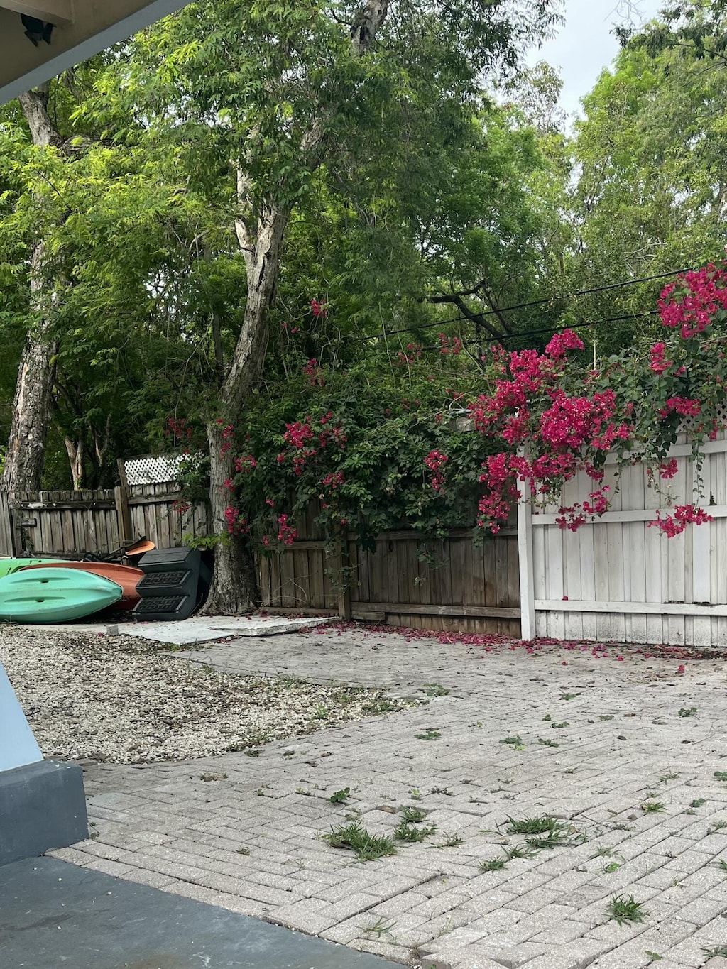 141 Gumbo Limbo Dr, Key Largo, FL 33037 - view of wooden terrace