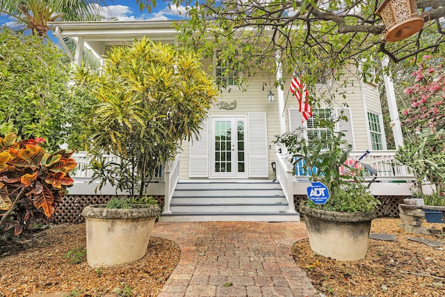 view of property entrance