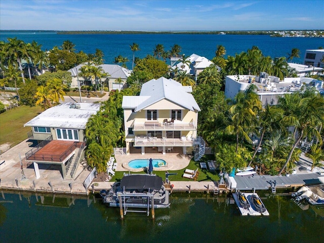 bird's eye view featuring a water view