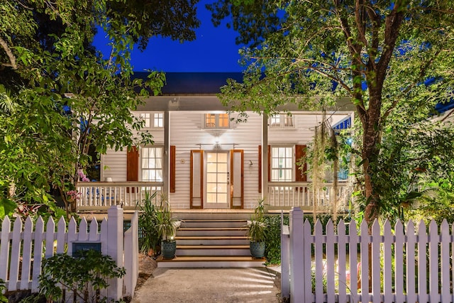 view of front of home featuring covered porch