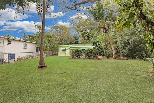 view of yard featuring fence