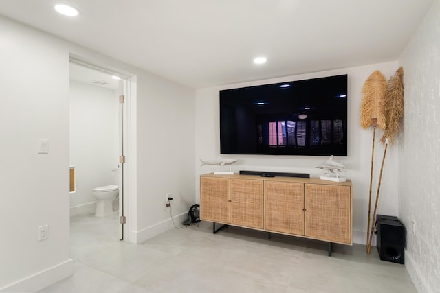 9812 Windward Ave, Key Largo, FL 33037 - living room featuring recessed lighting and baseboards