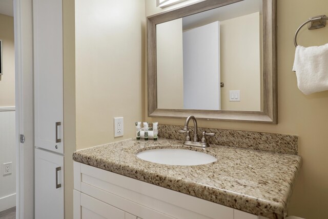 bathroom with vanity