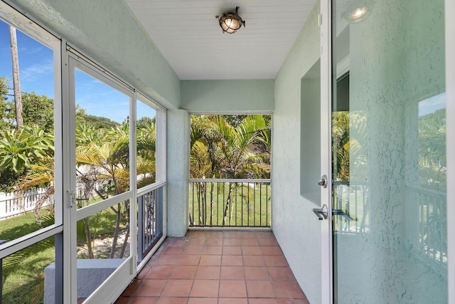 view of unfurnished sunroom