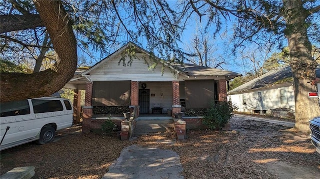 view of front facade featuring a porch