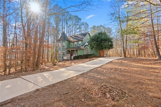 view of front of house with a porch