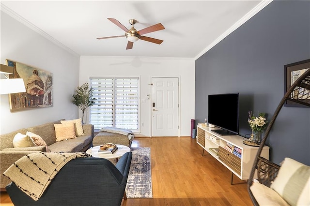 3675 Peachtree Rd NE Unit 24, Atlanta, GA 30319 - living room featuring ornamental molding, ceiling fan, and wood finished floors