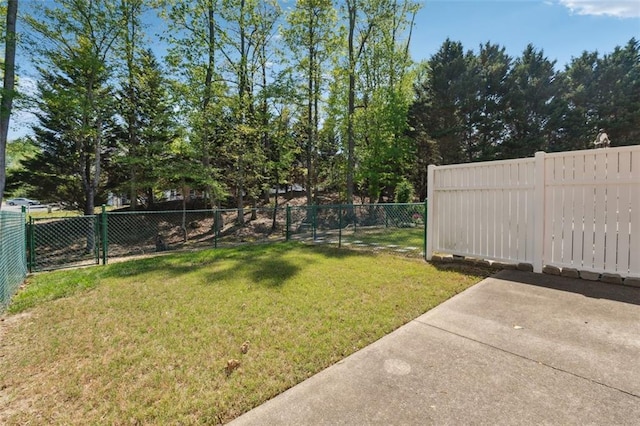 215 Morris Ln, Woodstock, GA 30188 - view of yard featuring a patio