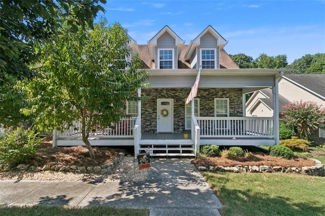 view of front facade with a porch