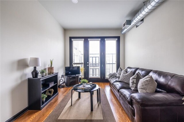 5300 Peachtree Rd Unit 3206, Atlanta, GA 30341 - living area featuring wood finished floors
