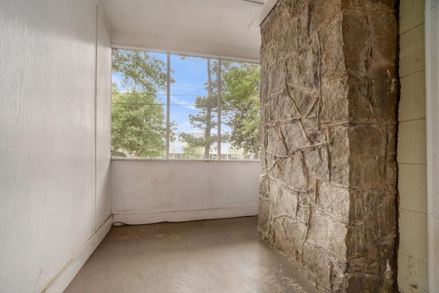 724 Bellemeade Ave NW, Atlanta, GA 30318 - view of balcony