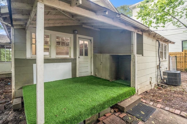 724 Bellemeade Ave NW, Atlanta, GA 30318 - view of yard