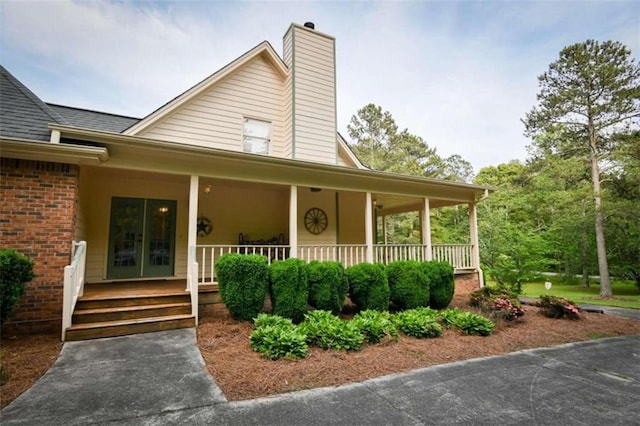 view of front of house with a porch