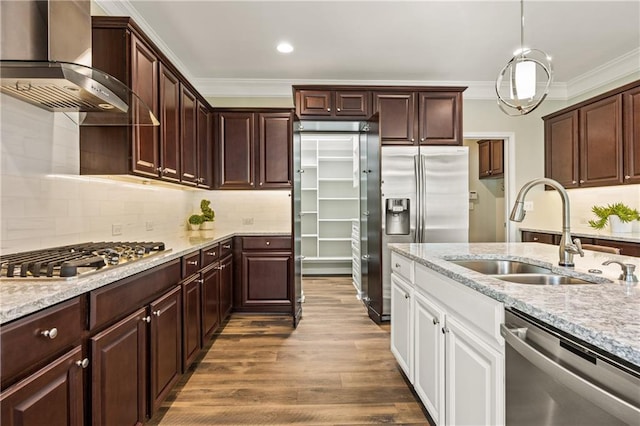 1695 Peyton Farm Dr, Alpharetta, GA 30004 - kitchen featuring wall chimney range hood, stainless steel appliances, a sink, crown molding, and dark wood-style flooring