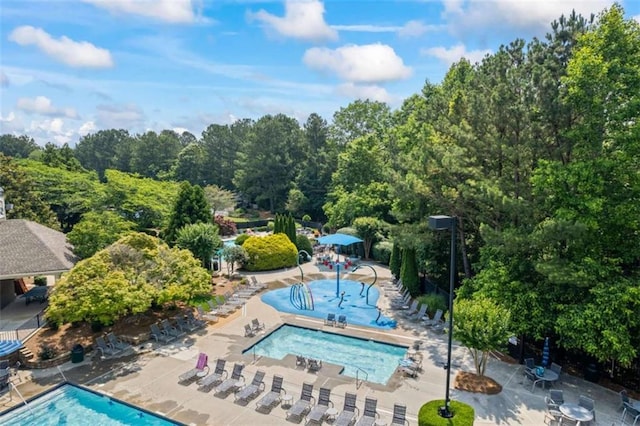 3652 Morning Creek Ct, Suwanee, GA 30024 - community pool with a patio area