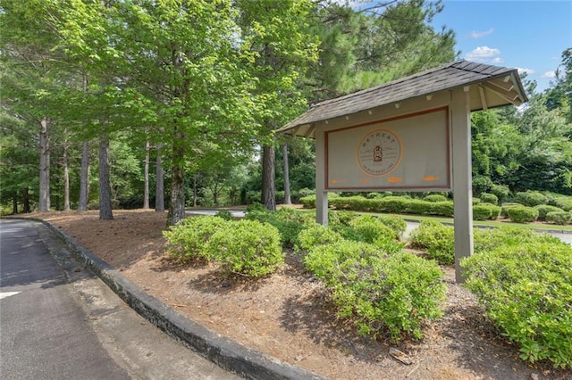 147 Wolf Creek Cv, Lagrange, GA 30240 - view of community sign
