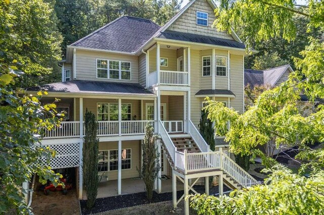 view of front of house with a patio