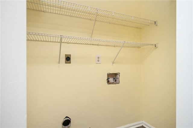 4157 Lake Mist Dr NW, Kennesaw, GA 30144 - laundry room with electric dryer hookup, baseboards, laundry area, and hookup for a washing machine