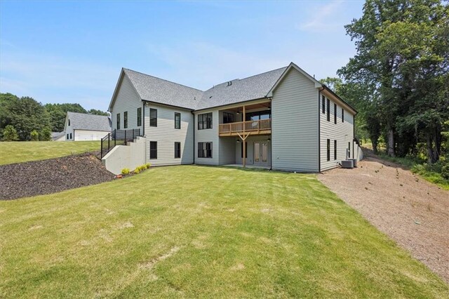9224 Waldrip Rd, Gainesville, GA 30506 - back of property featuring a yard