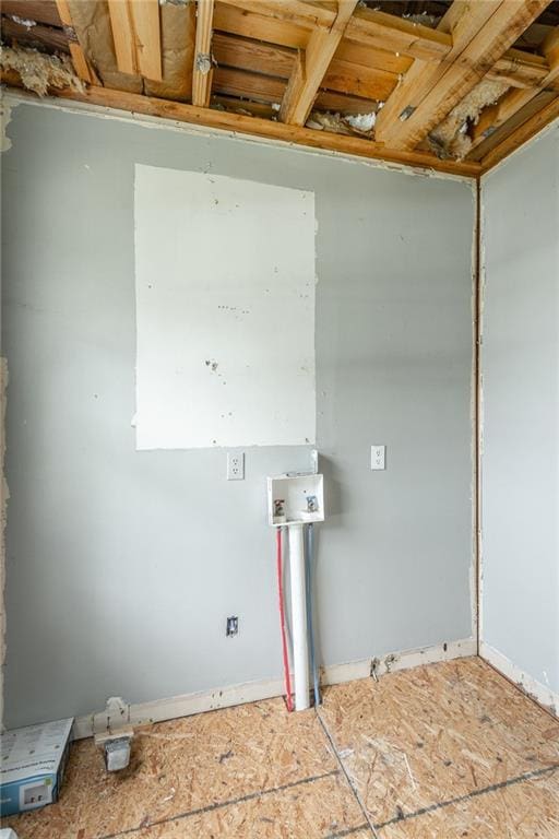 600 Forrest Rd, Fort Oglethorpe, GA 30742 - view of laundry area