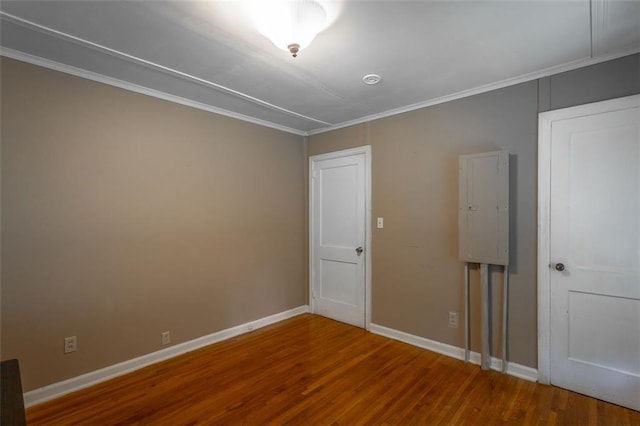 600 Forrest Rd, Fort Oglethorpe, GA 30742 - empty room with wood finished floors and ornamental molding