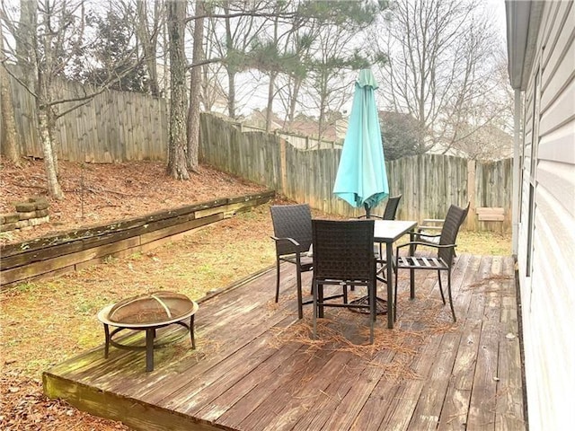 view of wooden deck