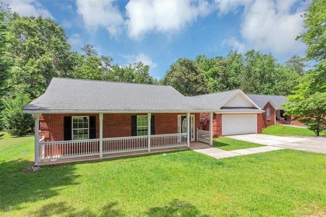 5514 E Stoneway Ct, Villa Rica, GA 30180 - ranch-style home with covered porch, brick siding, a garage, and driveway