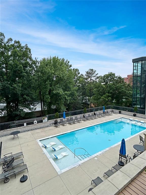 3040 Peachtree Rd NW Unit 1501, Atlanta, GA 30305 - community pool with a patio