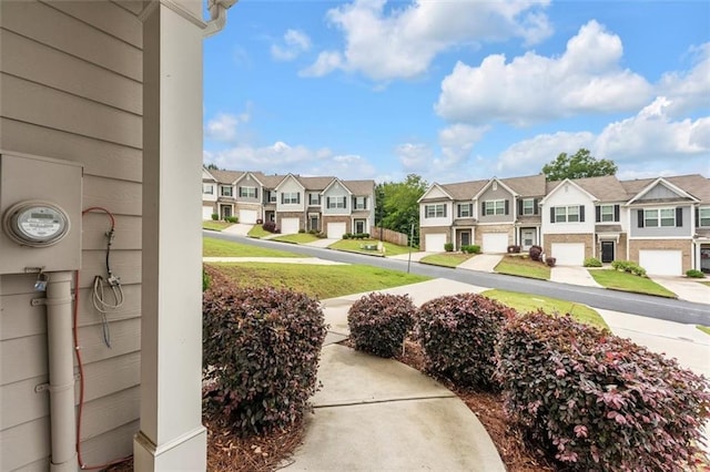 5668 Union Pointe Dr, Union City, GA 30291 - view of home's community with a residential view